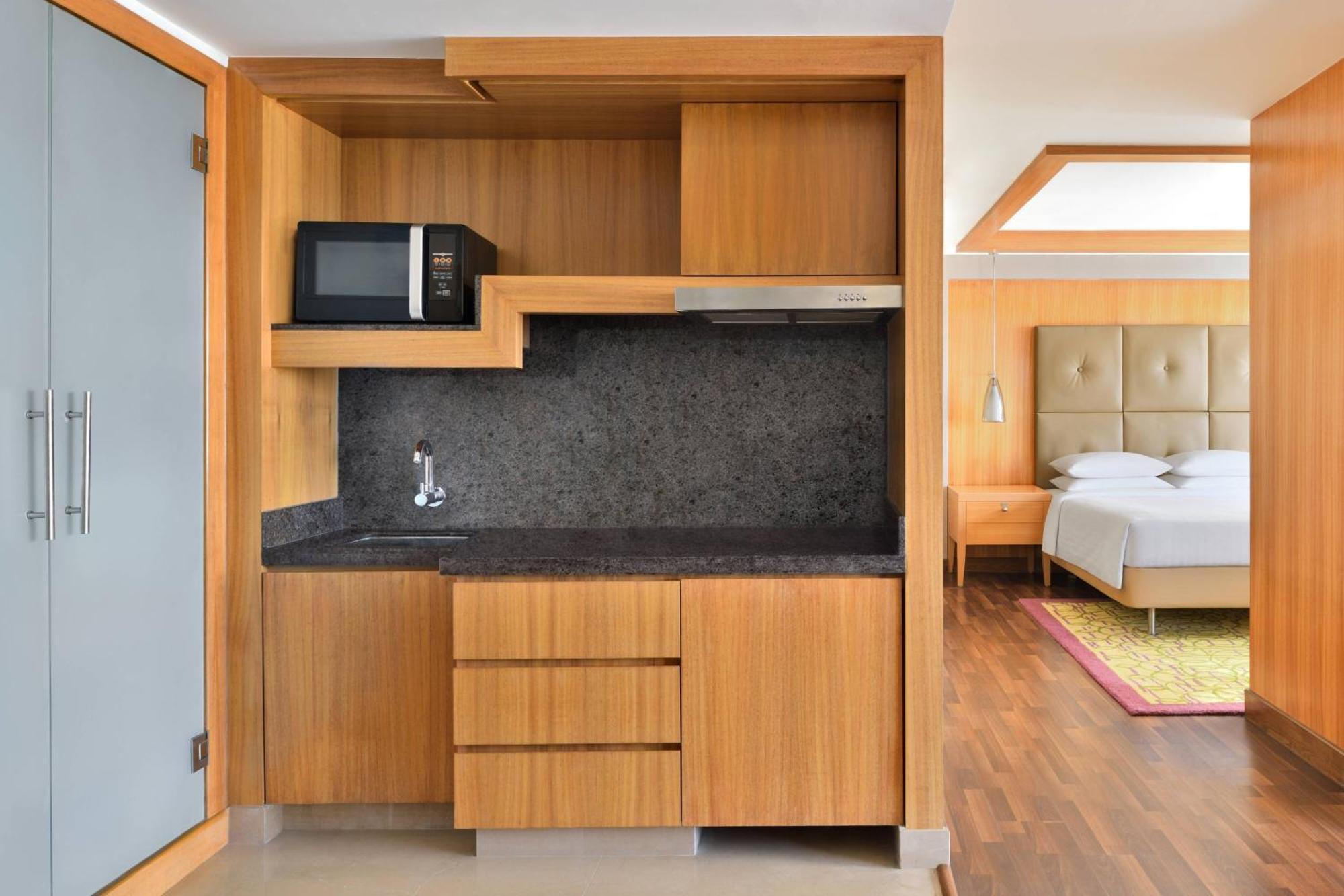 Hotel Courtyard By Marriott Chennai Exterior foto