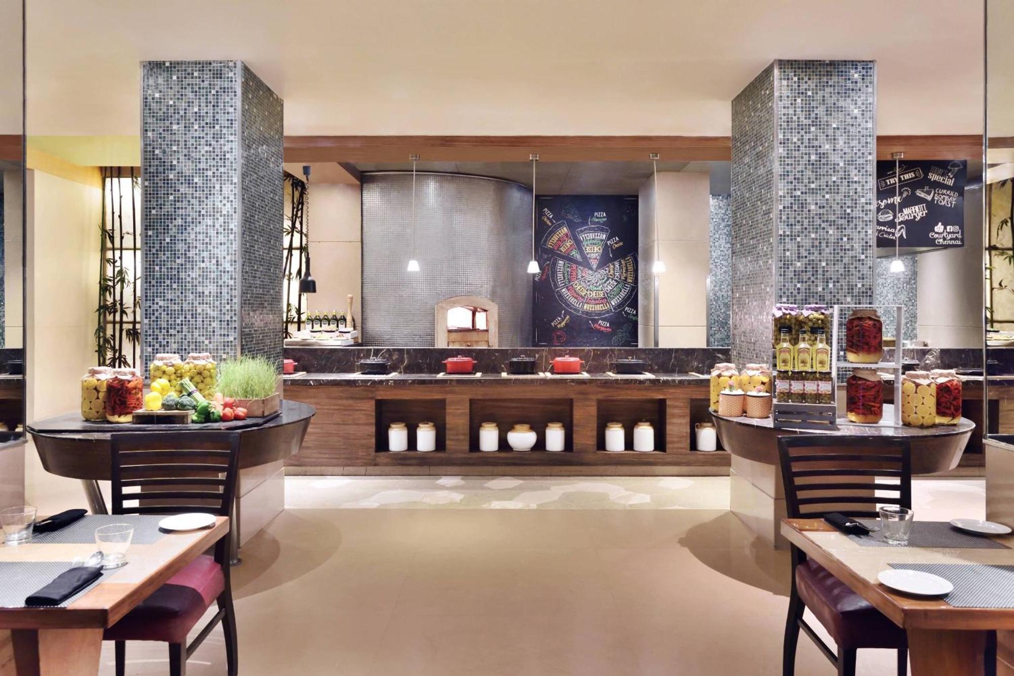 Hotel Courtyard By Marriott Chennai Exterior foto